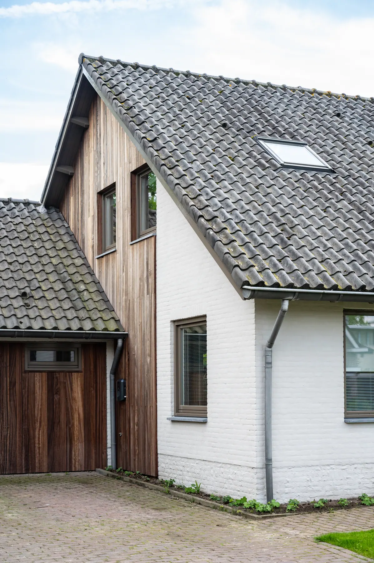 Projectbeeld, woonhuis met open eikenhouten trap