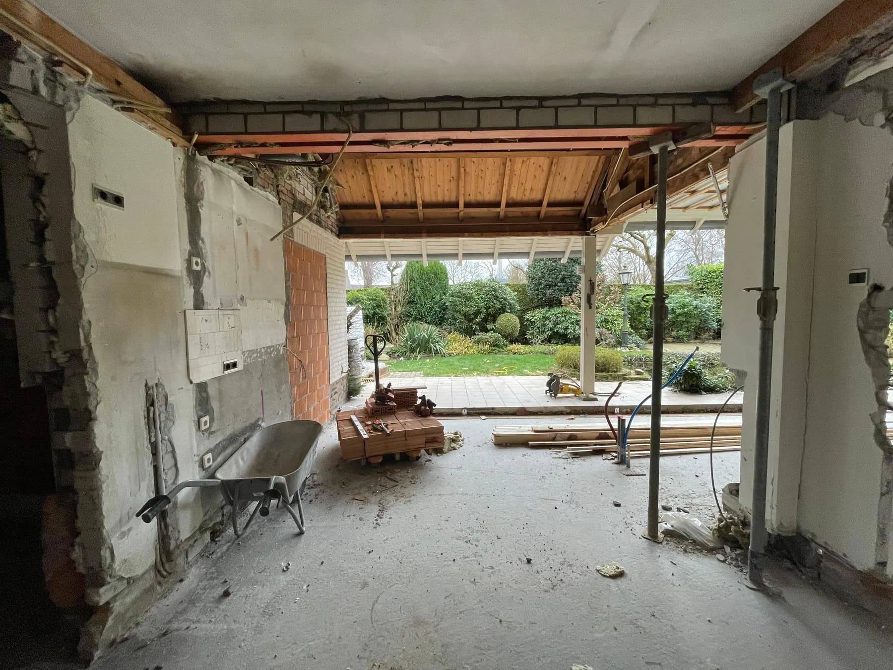 Tijdens de uitvoering 7, woonhuis met open eikenhouten trap
