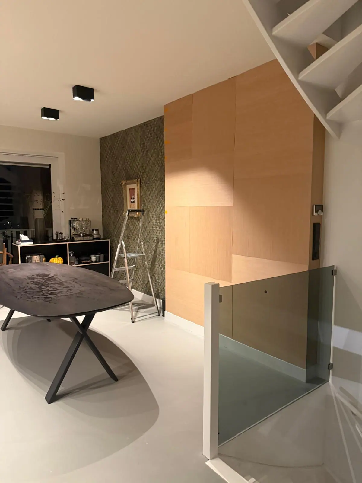 Tijdens de uitvoering, restyling, kleur en behang